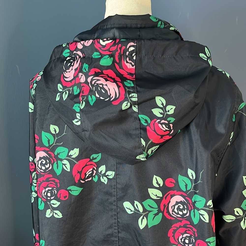 Capelli Raincoat with hood & belt, Ladies Med , darkest navy with floral print - Picture 8 of 16